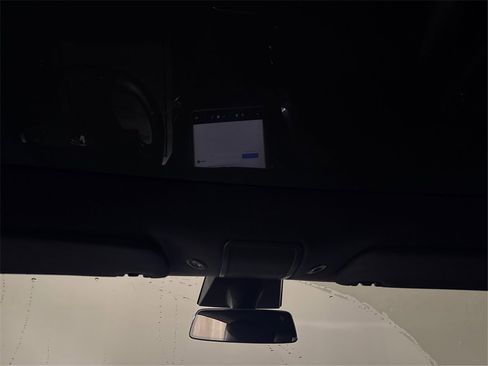 Used 2016 Tesla Model S 70 image 35