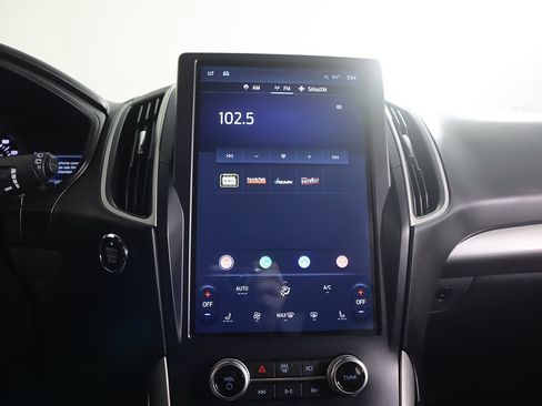 Used 2024 Ford Edge SEL image 48