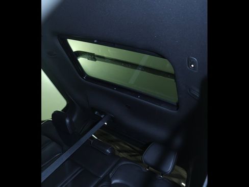 Used 2022 Jeep Wagoneer Series III w/ Premium Group I image 20