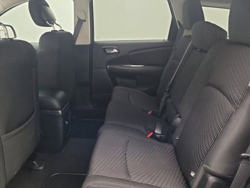 Used 2018 Dodge Journey SE w/ Connectivity Group image 18