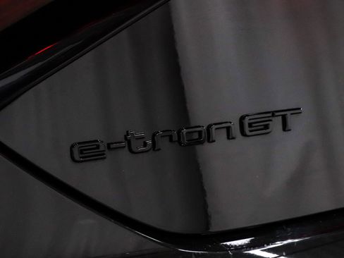 Used 2024 Audi e-tron GT Prestige w/ Prestige Package image 54
