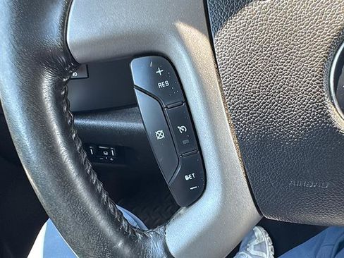 Used 2014 Chevrolet Silverado 2500 LT w/ Custom Sport Truck Package AWD/4WD image 22