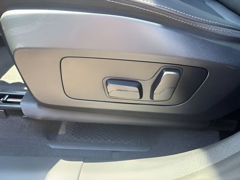 Used 2023 BMW X1 xDrive28i w/ Premium Package AWD/4WD image 14