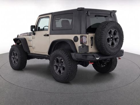 Used 2017 Jeep Wrangler Rubicon AWD/4WD image 3