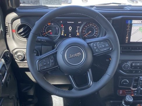 New 2025 Jeep Wrangler Rubicon w/ Technology Group image 36