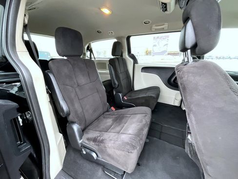 Used 2014 Dodge Grand Caravan SE w/ Quick Order Package 29E SE image 18