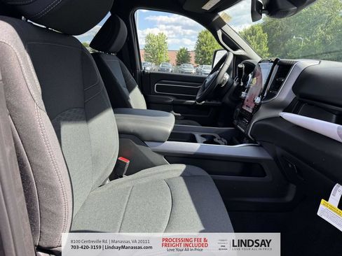 New 2026 RAM 2500 Big Horn AWD/4WD image 42