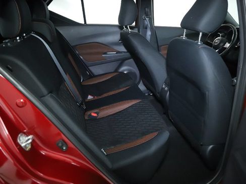 Certified 2023 Nissan Kicks SR FWD image 33