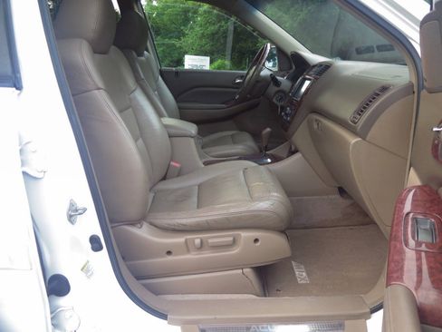 Used 2004 Acura MDX Touring AWD/4WD image 16