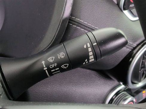 Used 2024 Nissan Sentra SV image 22