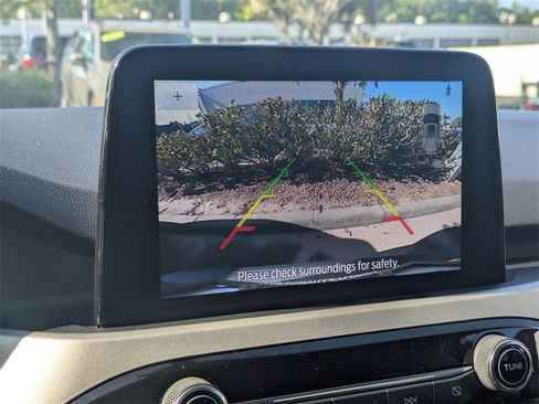 Used 2022 Ford Escape SEL image 25