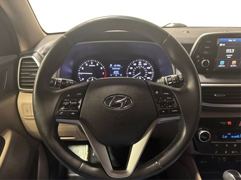 Used 2020 Hyundai Tucson Limited w/ Winter Weather Package image 18