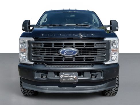 Used 2023 Ford F250 XL w/ XL Driver Assist Package AWD/4WD image 3