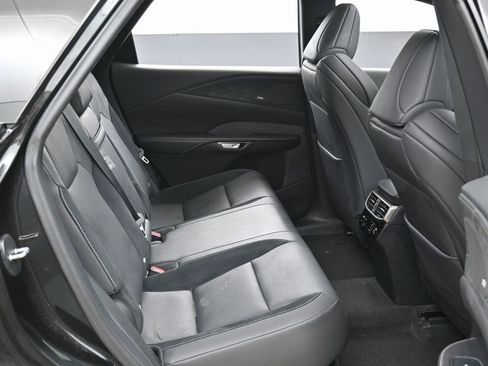 Used 2024 Lexus RX 500h F Sport w/ Convenience Package image 34