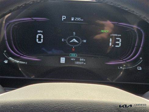 Certified 2023 Kia Niro EX w/ EX Cold Weather Package image 28