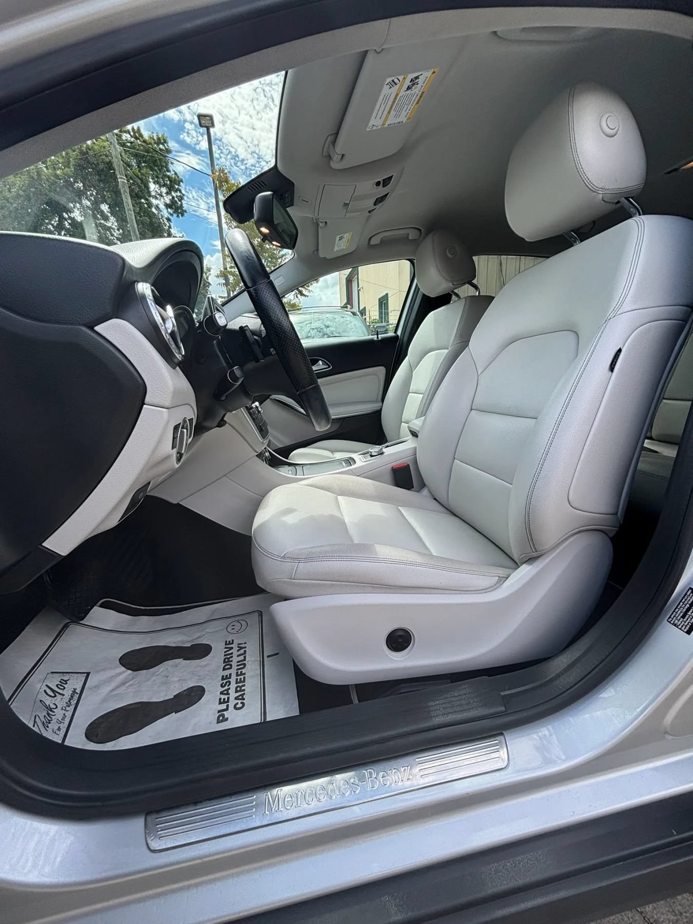 Used 2015 Mercedes-Benz GLA 250 image 15