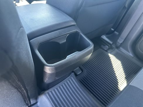 Used 2022 Toyota Tacoma TRD Sport w/ Black Out Package (TMS) AWD/4WD image 30