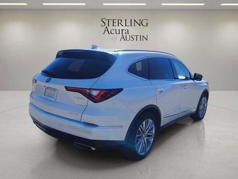 Used 2023 Acura MDX SH-AWD w/ Advance Package image 5