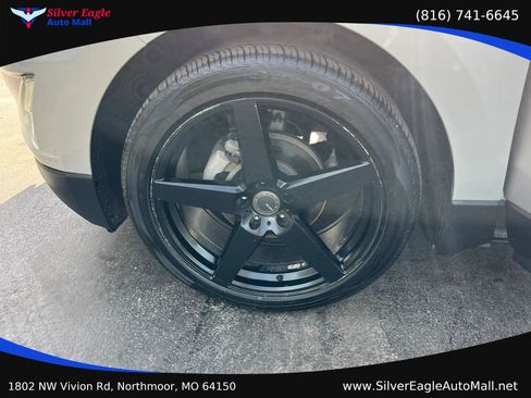 Used 2020 Chevrolet Equinox LS w/ LS Convenience Package FWD image 13