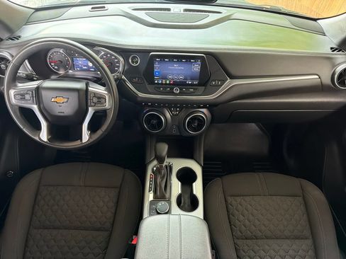 Used 2022 Chevrolet Blazer LT FWD image 22