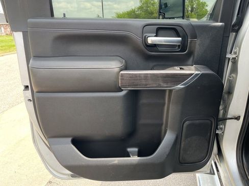 Used 2020 Chevrolet Silverado 3500 LTZ w/ LTZ Convenience Package AWD/4WD image 26