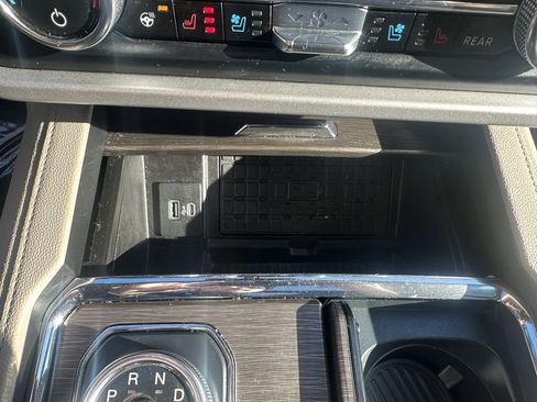 Used 2024 Ford Expedition Max Limited AWD/4WD image 24