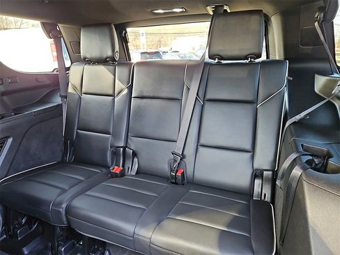 Used 2022 Cadillac Escalade Premium Luxury image 15