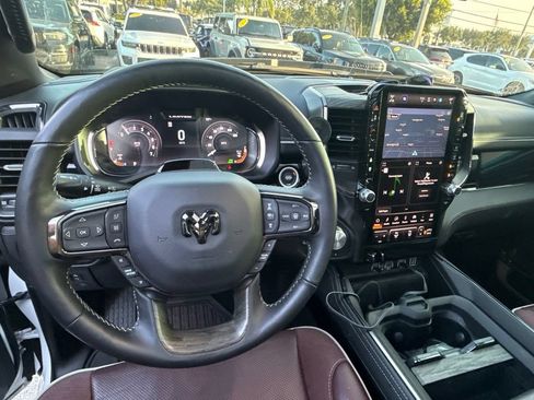 Used 2025 RAM 1500 Limited AWD/4WD image 6