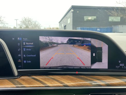 Used 2024 Cadillac Escalade Sport Platinum w/ Heavy-Duty Trailer Package image 40