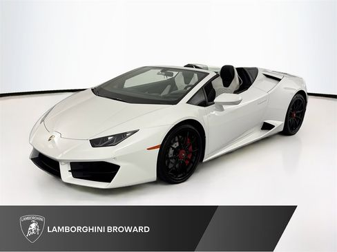 Used 2019 Lamborghini Huracan LP 580-2 image 1