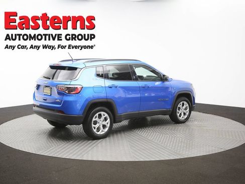 Used 2024 Jeep Compass Latitude AWD/4WD image 36