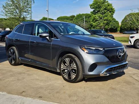 Used 2023 Mercedes-Benz EQE 350+ SUV w/ Exclusive Trim Package image 4