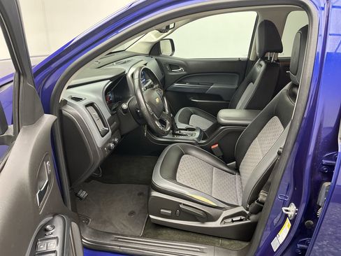 Used 2017 Chevrolet Colorado Z71 image 3