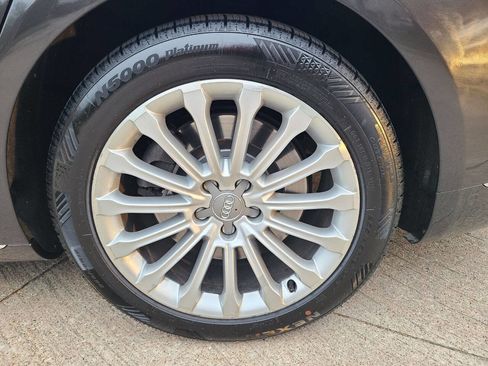 Used 2015 Audi A8 3.0T w/ Premium Package image 31