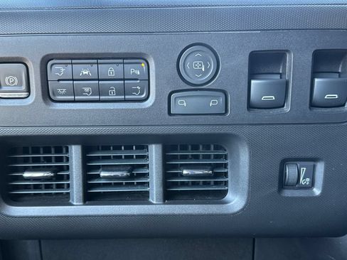 Used 2023 Chevrolet Brightdrop 600 w/ Active Safety Package 2 AWD/4WD image 27