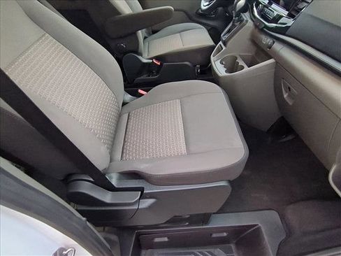 Used 2023 Ford Transit 350 XLT image 19