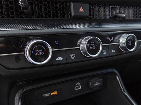 Used 2025 Honda CR-V LX image 19