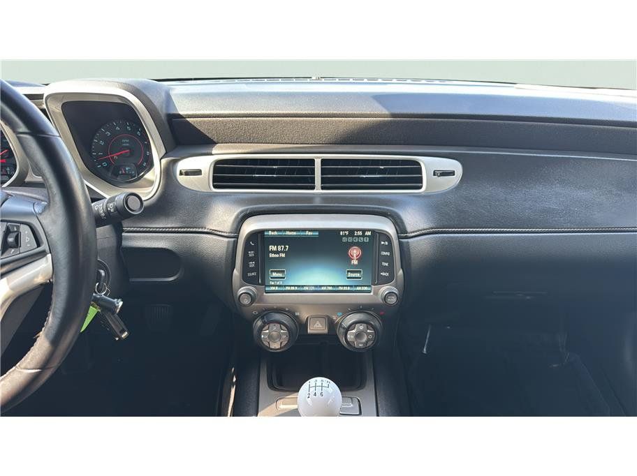 Used 2015 Chevrolet Camaro SS w/ RS Package RWD image 28