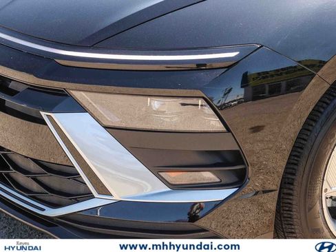 Certified 2025 Hyundai Sonata SE FWD image 7