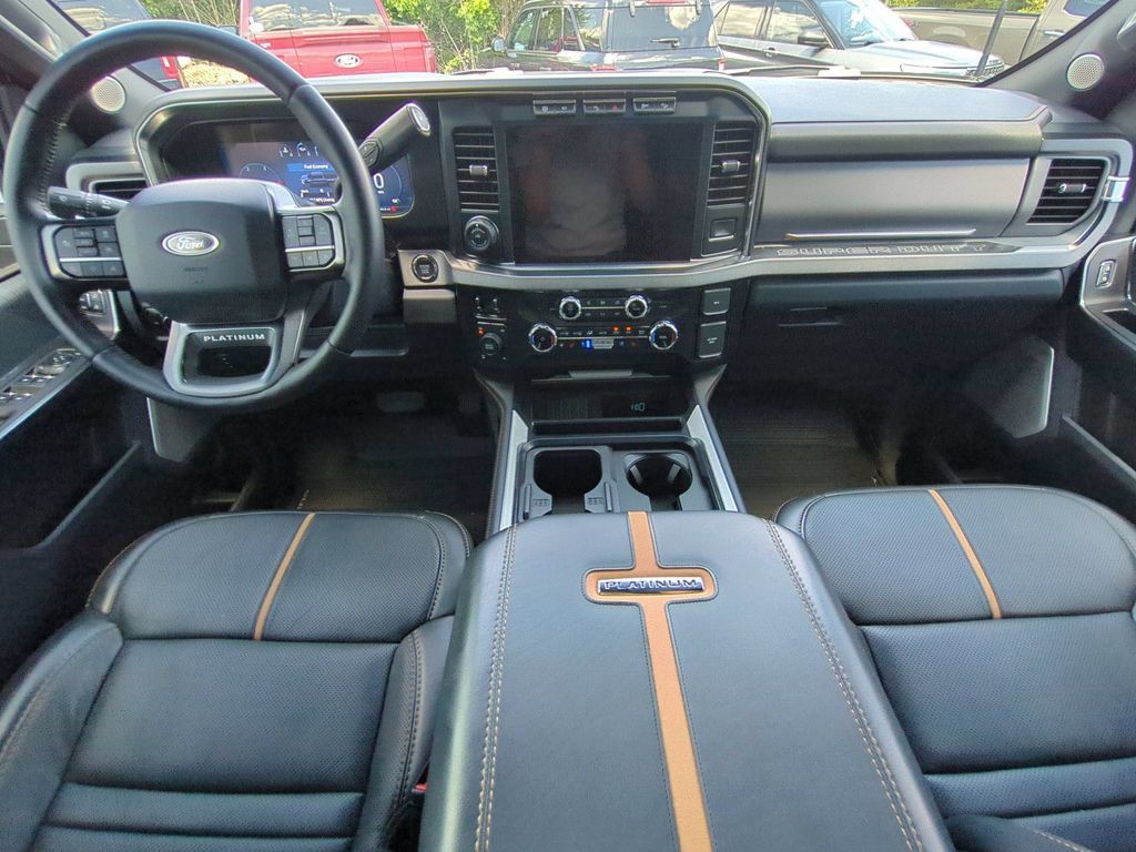 Used 2024 Ford F250 Platinum AWD/4WD image 17