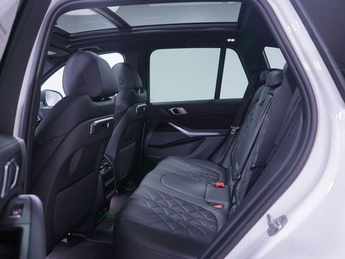 New 2026 BMW X5 sDrive40i RWD image 9