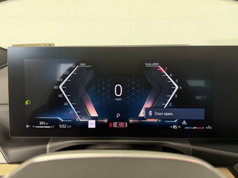 New 2026 BMW 330i Sedan w/ Convenience Package RWD image 19