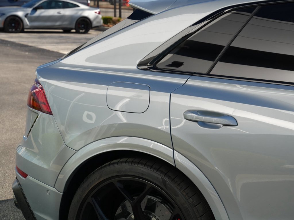 Used 2025 Audi RS Q8 performance AWD/4WD image 19