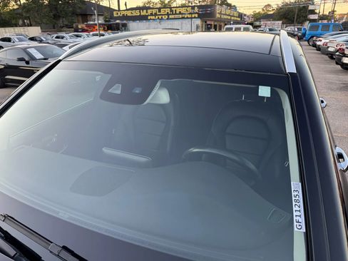 Used 2016 Mercedes-Benz GLC 300 4MATIC image 12