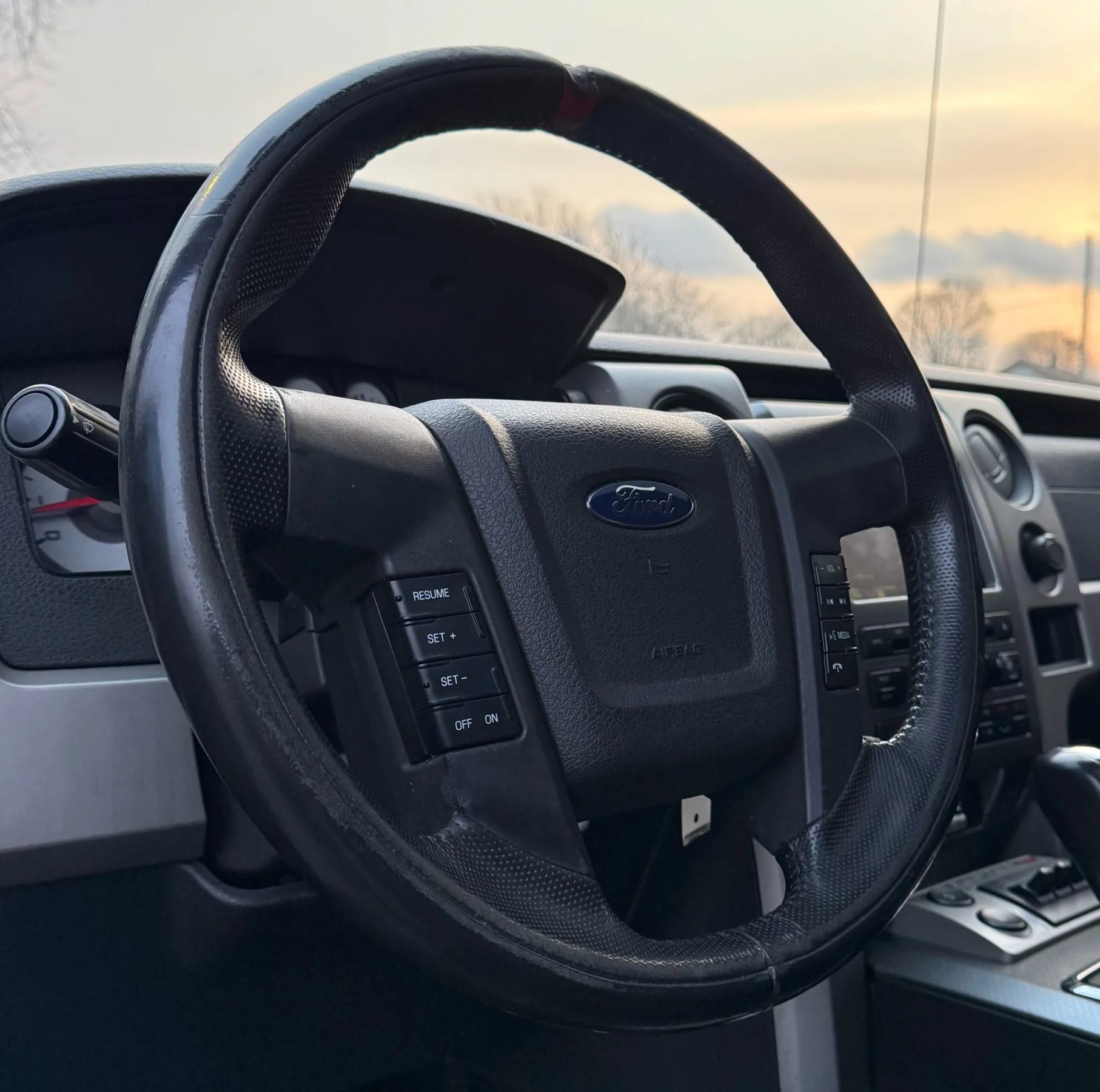 Used 2010 Ford F150 Raptor AWD/4WD image 18