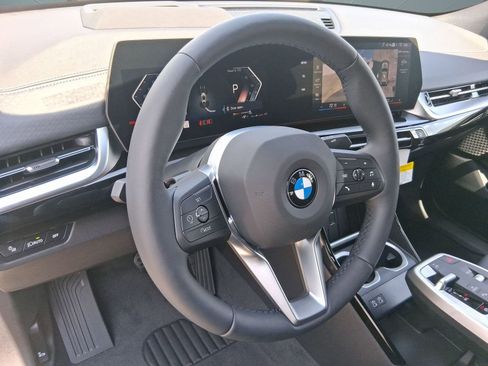 Used 2026 BMW X2 xDrive28i w/ Technology Package image 3