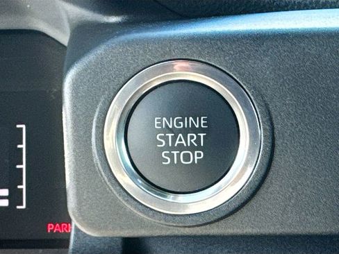 Used 2025 Toyota 4Runner SR5 image 20