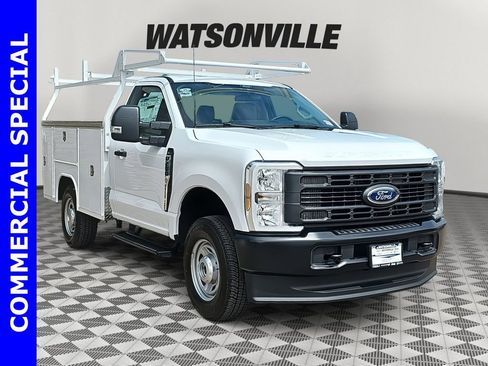 New 2025 Ford F250 XL w/ FX4 Off-Road Package image 1
