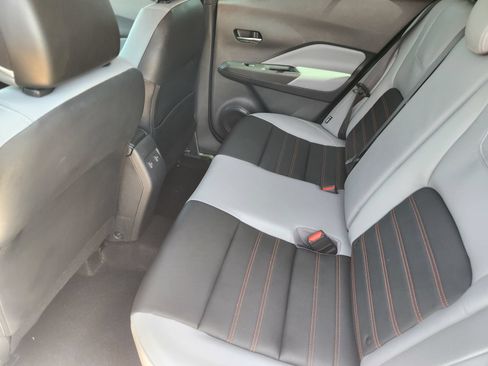 Used 2024 Nissan Kicks SR w/ SR Premium Package FWD image 33