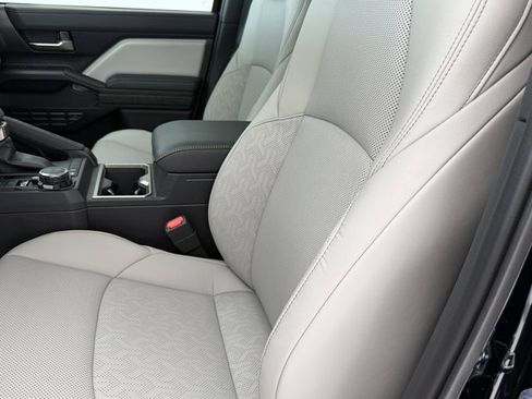 New 2025 Toyota Tacoma Limited image 27